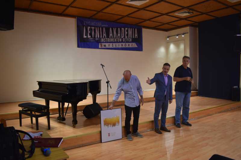 XX LETNIA AKADEMIA INSTRUMENTÓW DĘTYCH