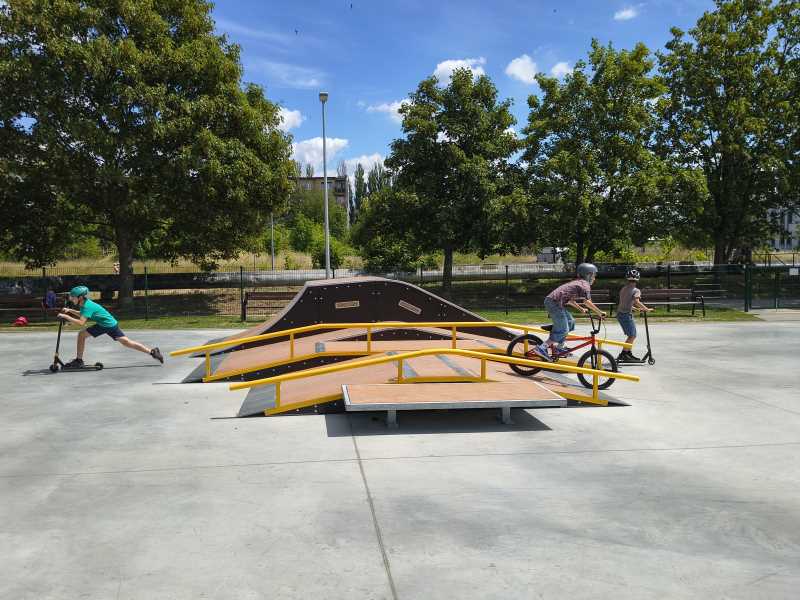 SKATEPARK SKATEPARK
